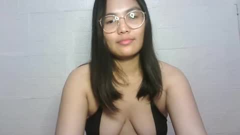 chubbycheeks27 online show from February 10, 5:30 pm