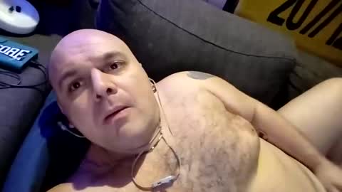 chubbyman40 online show from January 18, 5:05 am