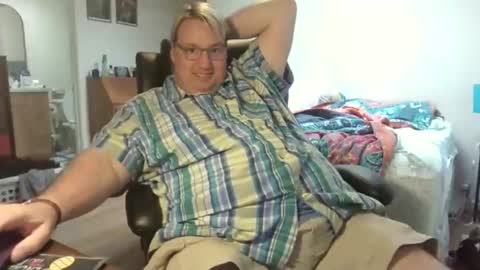 Wren online show from April 5, 10:40 pm