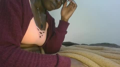 cilia petite online show from February 28, 8:18 am