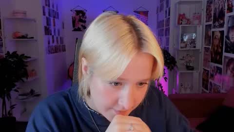 Cin Bellamy online show from October 6, 6:42 am