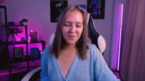 cindylovesmith online show from February 4, 6:50 am