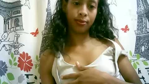 Snapshot of cindyx69 chatting on February 16, 8:32 am cindyx69 online show from February 16, 8:32 am