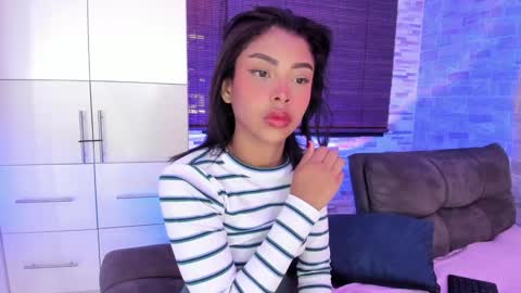 cinnamon_kyla online show from January 10, 4:30 pm