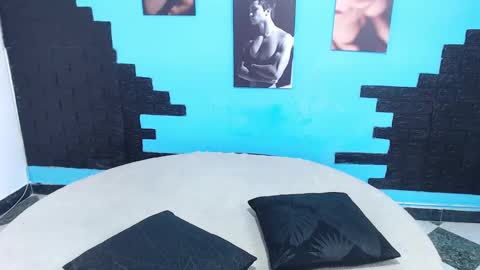 Cinthya online show from September 15, 6:09 pm