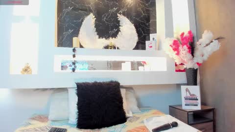 Cinthya  online show from September 26, 12:35 pm