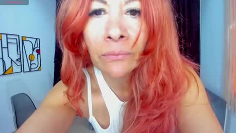 Snapshot of cintiagreyx chatting on March 12, 2:45 pm CINTIA online show from March 12, 2:45 pm