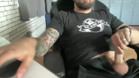 circleofsix online show from October 6, 5:53 pm