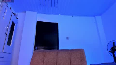 cj_davis1 online show from February 25, 4:16 am