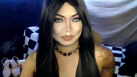 QUEEN CESS online show from February 4, 3:27 pm