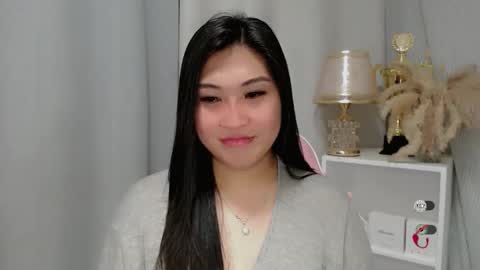 CLAIRE online show from May 7, 6:31 am