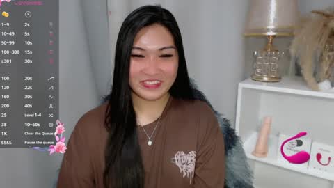 CLAIRE online show from August 1, 6:26 am