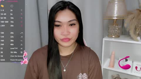 CLAIRE online show from July 18, 6:15 am