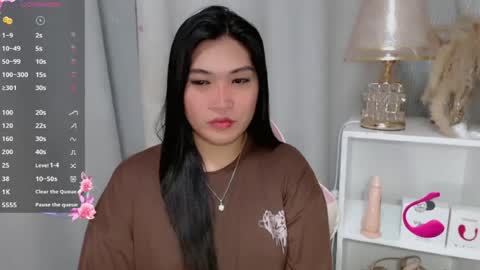 CLAIRE online show from July 2, 4:50 am