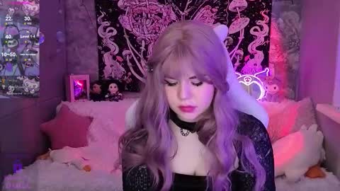 Claire Faers online show from November 26, 8:05 pm