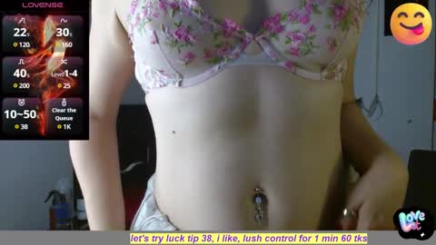 clara_xuee online show from December 21, 8:00 pm