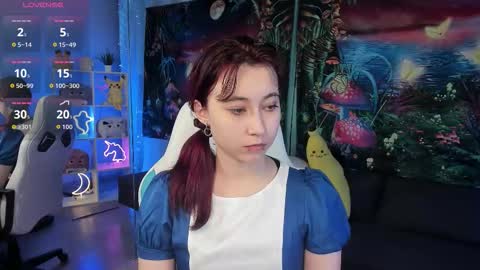 clarabenson online show from October 30, 9:04 pm