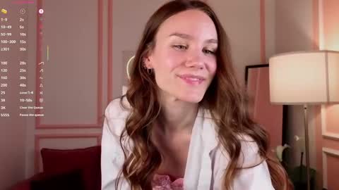 Claire online show from April 18, 1:57 pm