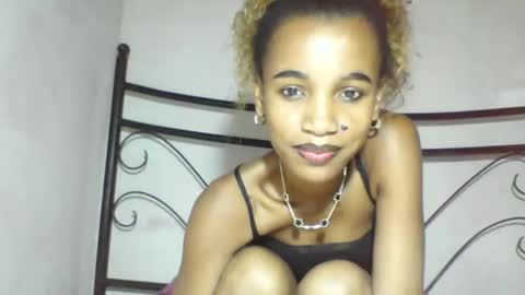 claudianne online show from April 2, 1:51 pm