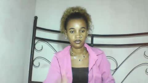 claudianne online show from March 31, 6:19 pm