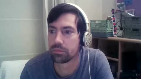 Surfer-dude online show from September 13, 7:05 pm