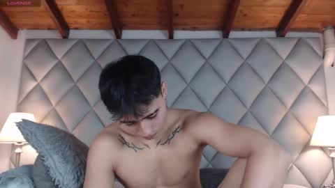 Snapshot of clement_reyes chatting on October 6, 1:07 pm clement_reyes online show from October 6, 1:07 pm