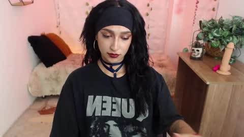 Snapshot of cleo_fox chatting on September 12, 12:12 am Cleo online show from September 12, 12:12 am