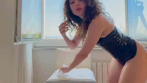 cleopatra_sinns online show from April 18, 9:11 am