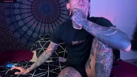 cleo y maikol online show from February 6, 7:12 am