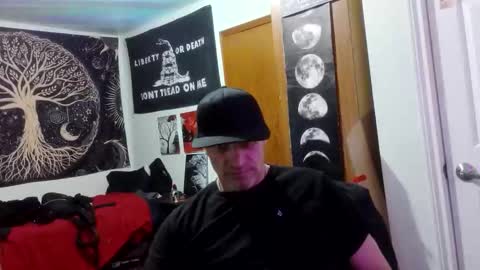 chad online show from April 15, 7:44 am