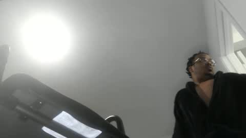 instayour big commander online show from October 20, 9:25 am