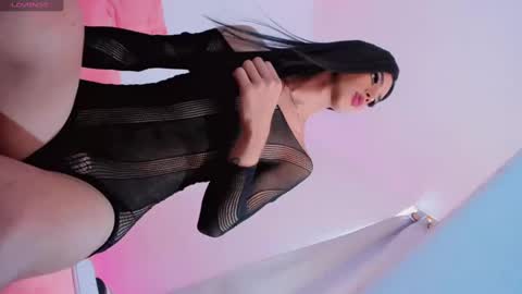 CLOE REMINTON online show from February 12, 1:16 pm