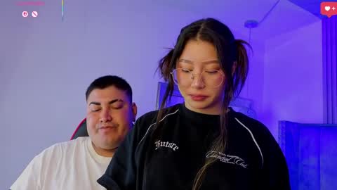 Cloe x Billy online show from April 1, 1:41 pm