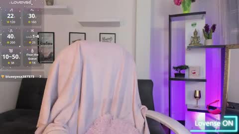 cloee_dss online show from April 14, 10:13 pm