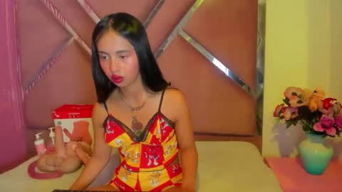 CloeMorenti  online show from December 2, 12:36 pm