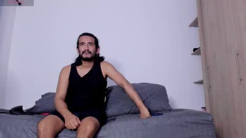 Snapshot of cloudy_pigdude chatting on March 5, 4:56 am CRISTIAN online show from March 5, 4:56 am