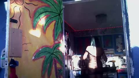 cloudy clueless online show from February 9, 10:21 pm