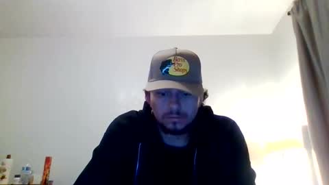 tallhungandcloudy online show from February 13, 11:24 am