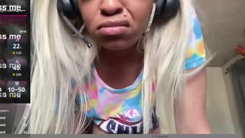 CocaNutt online show from November 19, 7:01 pm