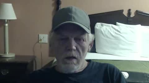 cockreadynow4u online show from December 19, 3:46 am