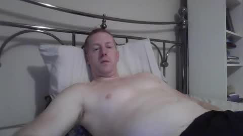 cockworkorange23 online show from November 30, 8:43 am