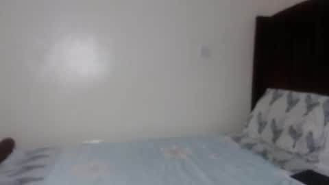 Snapshot of cocoa_devine chatting on October 11, 11:15 am cocoa_devine online show from October 11, 11:15 am