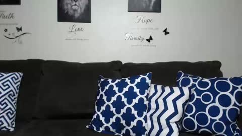 CocosCreamy online show from February 3, 1:37 pm