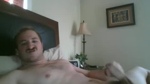 Snapshot of college26wis chatting on December 2, 7:11 pm college26wis online show from December 2, 7:11 pm