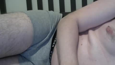 Snapshot of collegelover chatting on March 2, 3:24 am collegelover online show from March 2, 3:24 am