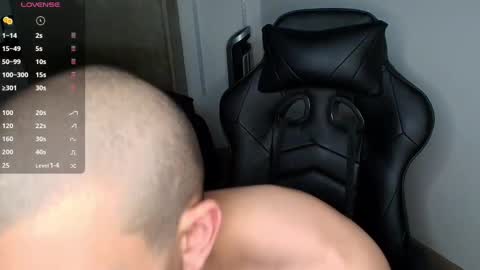 colombianmuscle8 online show from January 12, 3:39 am