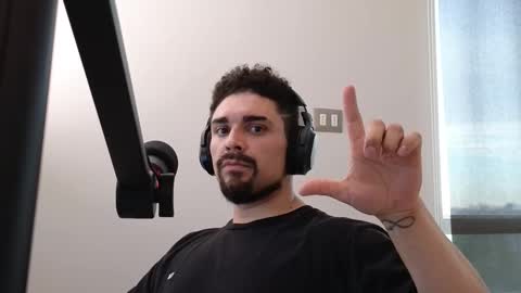 colomchil online show from October 21, 10:02 pm