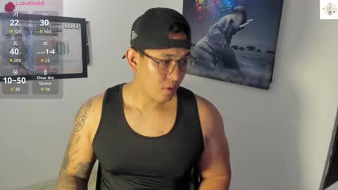 coltonmassif_ online show from October 30, 4:02 am