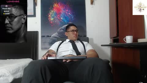 coltonmassif_ online show from May 30, 12:47 pm