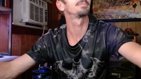 Snapshot of comic_king27 chatting on September 21, 11:53 pm Nelson or ComicKing and sometime Peachy143 online show from September 21, 11:53 pm